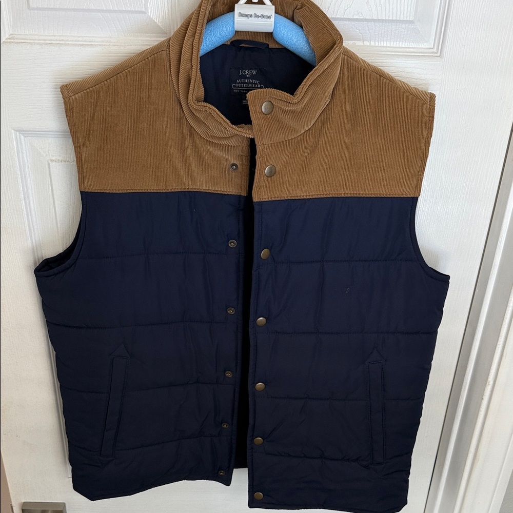 J. Crew Men's Blue and Tan Quilted Vest - Medium